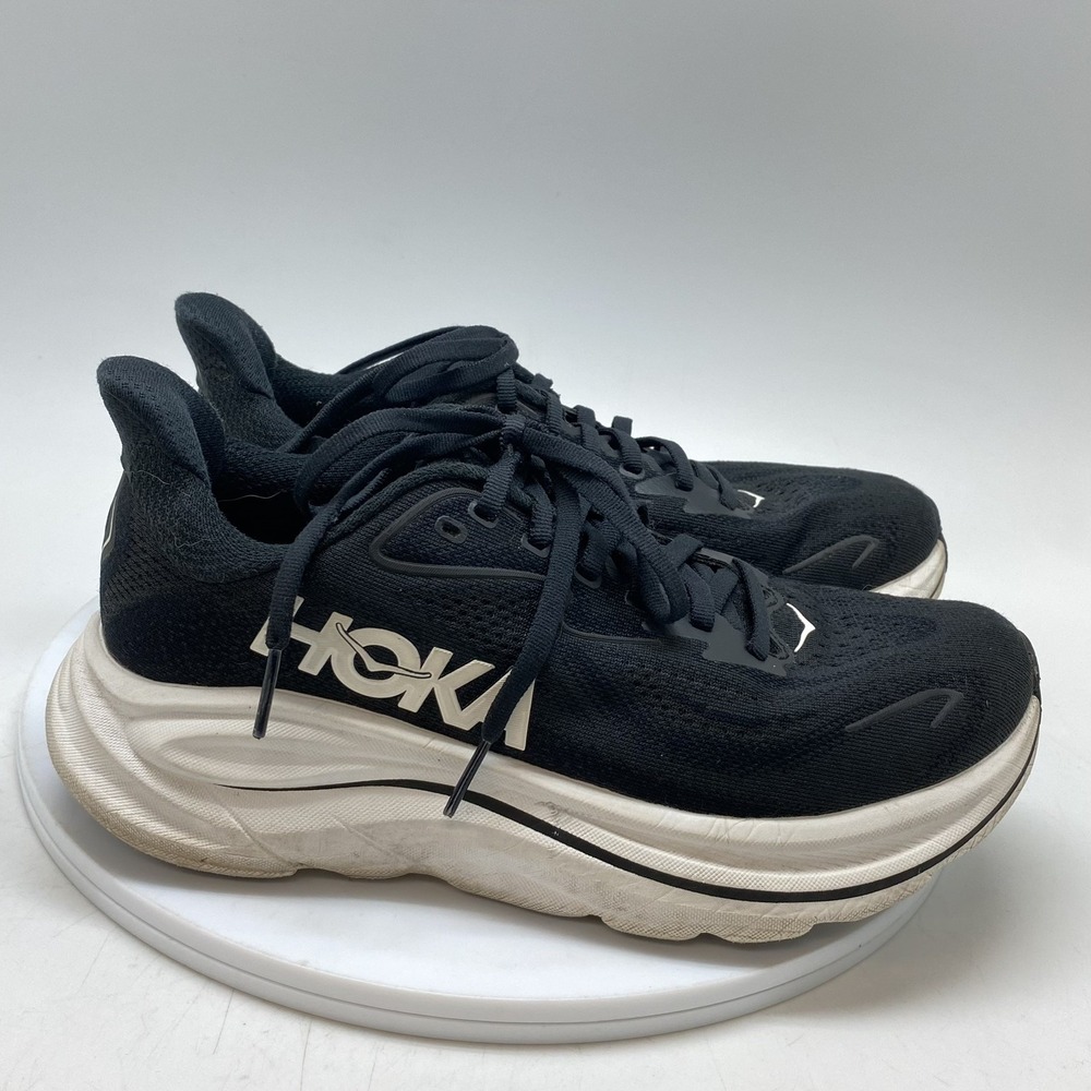 Hoka One One Sneakers Womens 7 D Clifton 9 1162050 BWHT Black Running Shoes